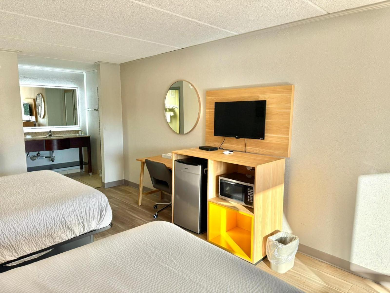 Days Inn By Wyndham Statesboro Bagian luar foto